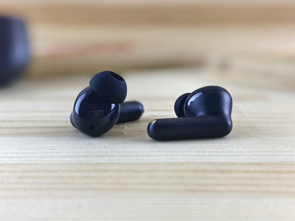 Best Noise-Canceling Earbuds